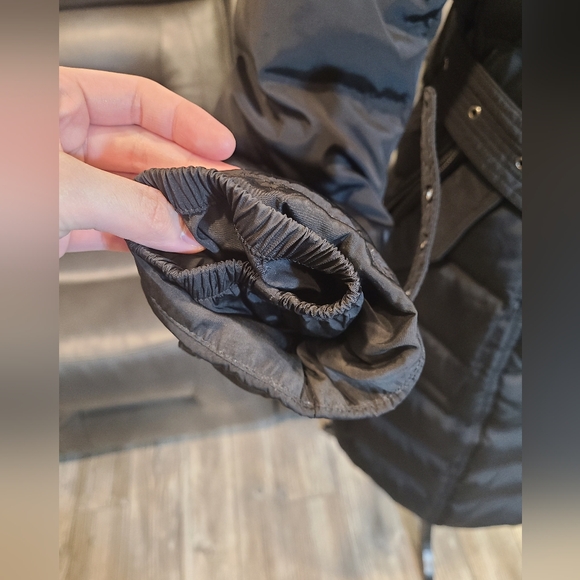 Burberry Long black puffer - Picture 4 of 12